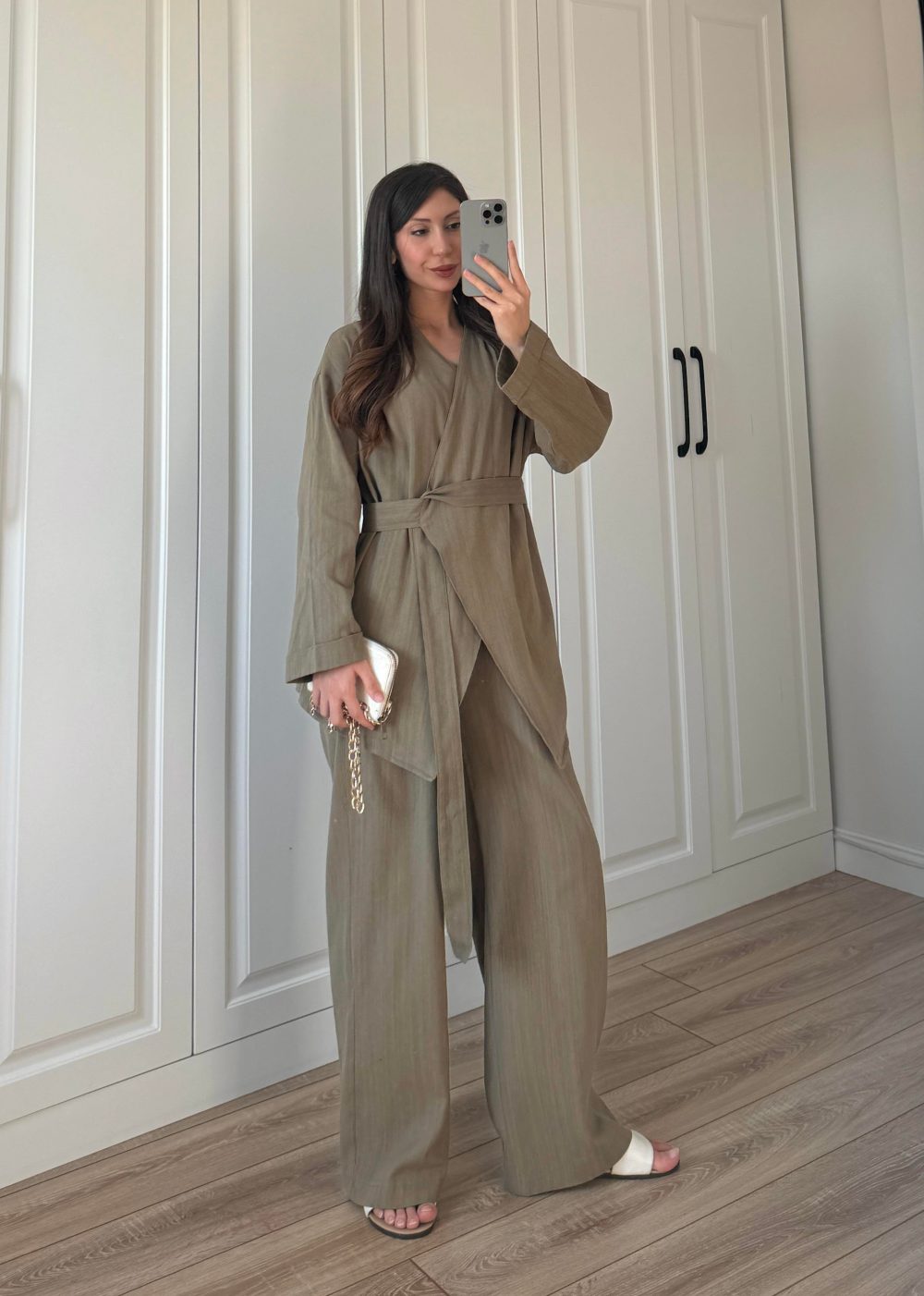 Viyana Tasarım Bağlamalı Keten Haki Kimono Takım - Görsel 4